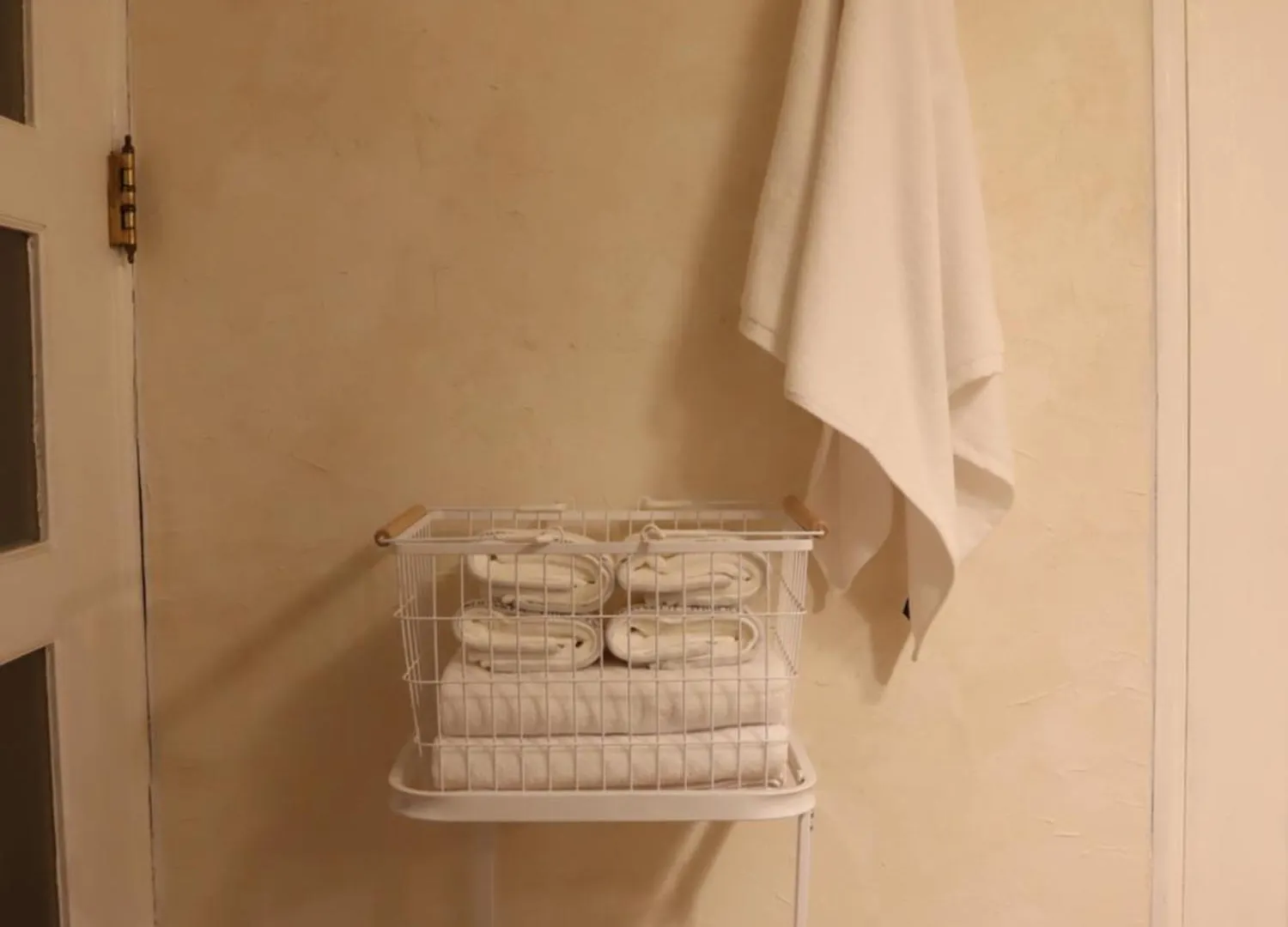 Apartment Morning Gwangalli 201, 30 Seconds To The Beach, Emotional Romantic Accommodation Busan